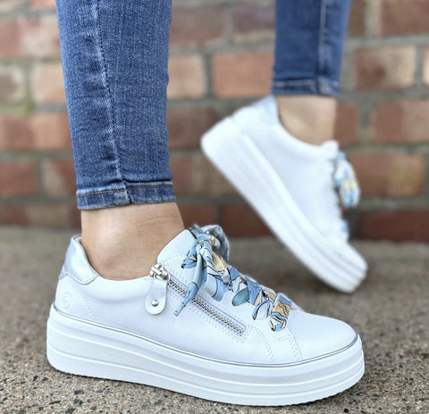 D1C06-81-Medium - 
                    Blanc
                    