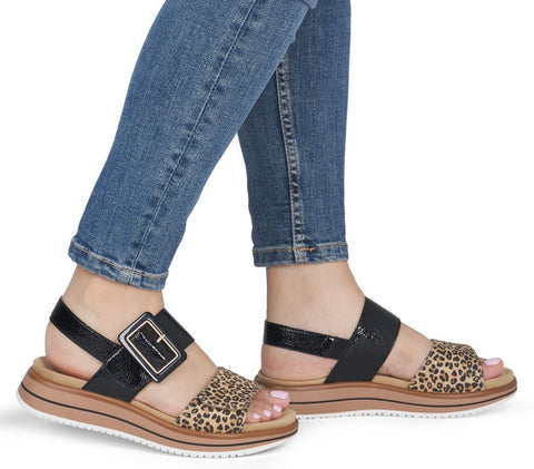 D1J53-04-Medium - 
                    Noir multi
                    