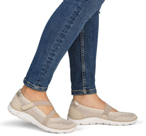 D3G05-Medium - 
                    Beige
                    