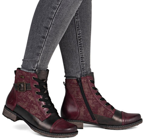 D4381-35 (imperméable)-Medium - 
                    Rouge
                    