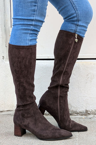 MONICA-Medium - 
                    Brun
                    
